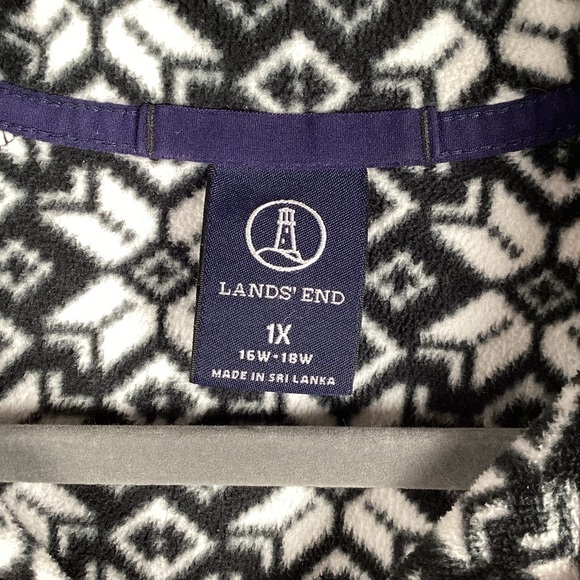 Lands End Quarter Zip Women's Fleece Sz. XL Black White Snowflake Design - Picture 3 of 6